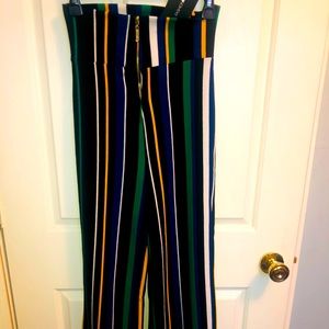 NWT Fashion Nova, High waist pants! 💙💚💛